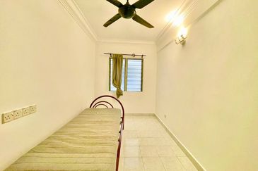 Apartment Indah, Damansara Damai