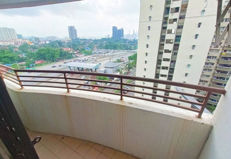 Sentul Utama Condominium