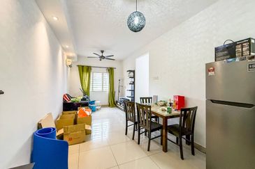 Putra Suria Residency Apartment