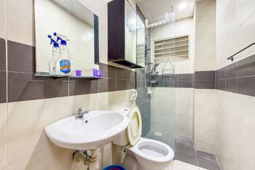 Putra Suria Residency Apartment