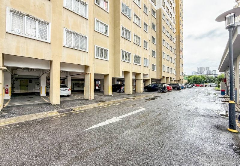 Putra Suria Residency Apartment