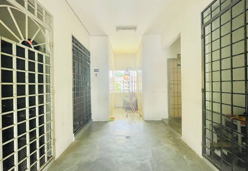 Sri Kayangan Apartment, Ukay Perdana