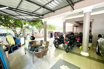 CORNER LOT | FACING OPEN | 2 Storey Terrace House Bandar Tasik Selatan