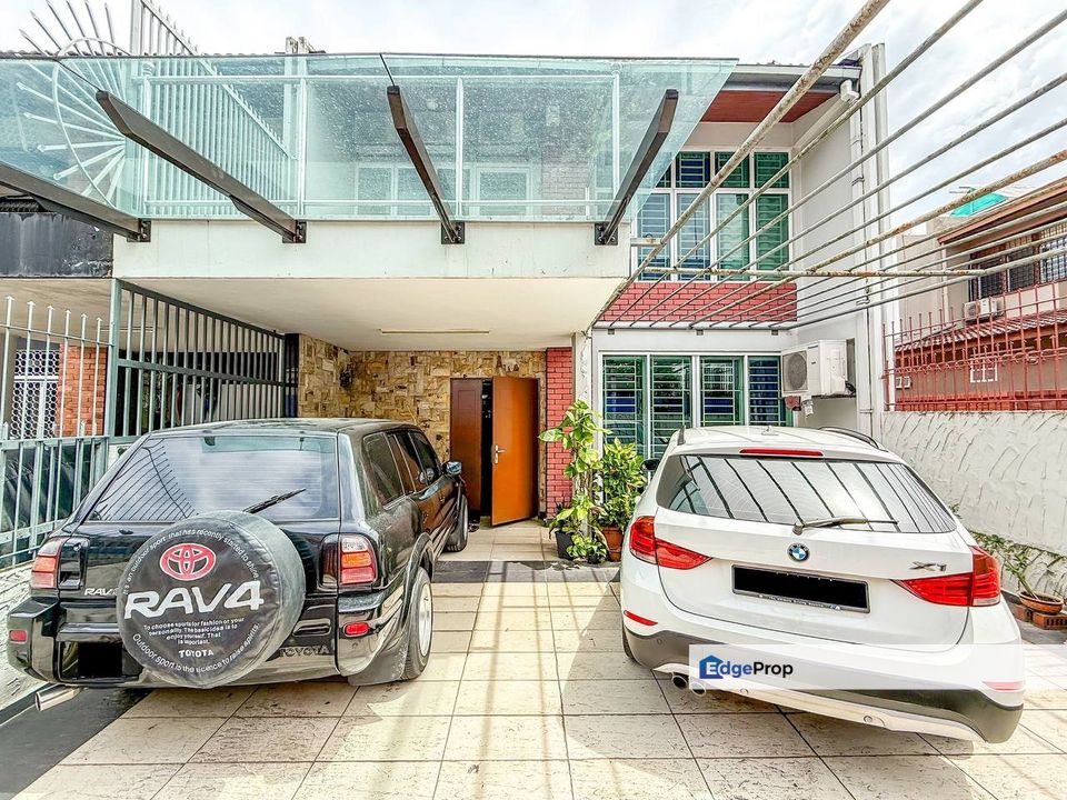 FACING OPEN | RENOVATED | 2 Storey Terrace House Ukay Heights, Ampang, Selangor, Ampang