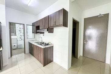 Platinum Splendor Residence