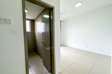 Platinum Splendor Residence