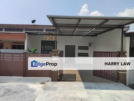 Taman melaka baru 22x70 single storey Terrace facing Padang non bumi for sell!!, Melaka, Batu Berendam