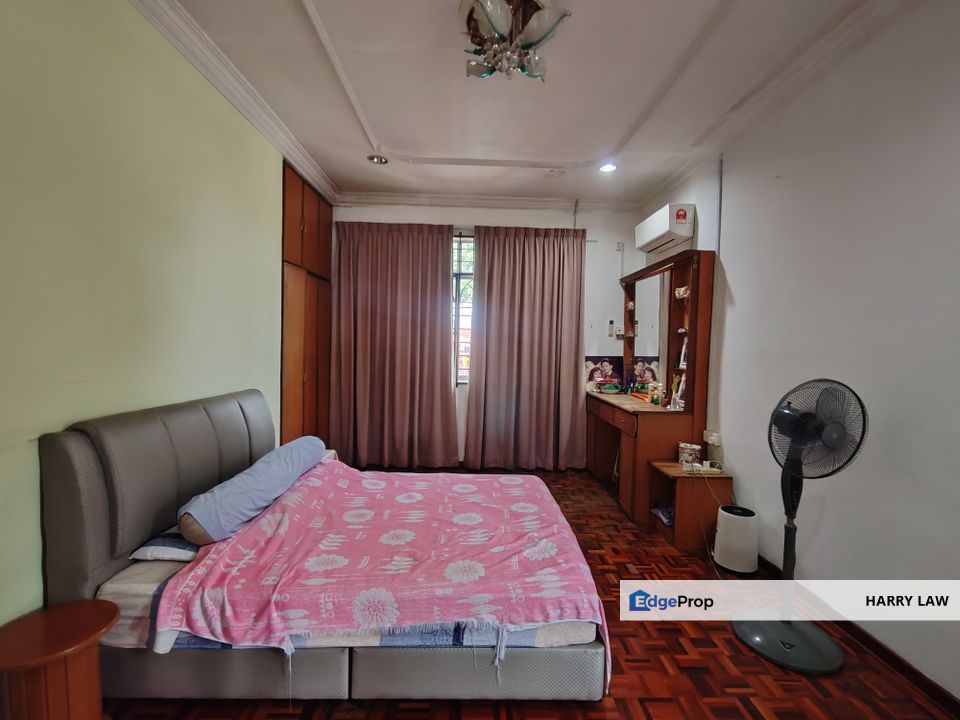 Taman Cheng Perdana Super Coner 46x70 Freehold Non Bumi Terrace 5 bed 3 bath for sell, Melaka, Melaka Tengah