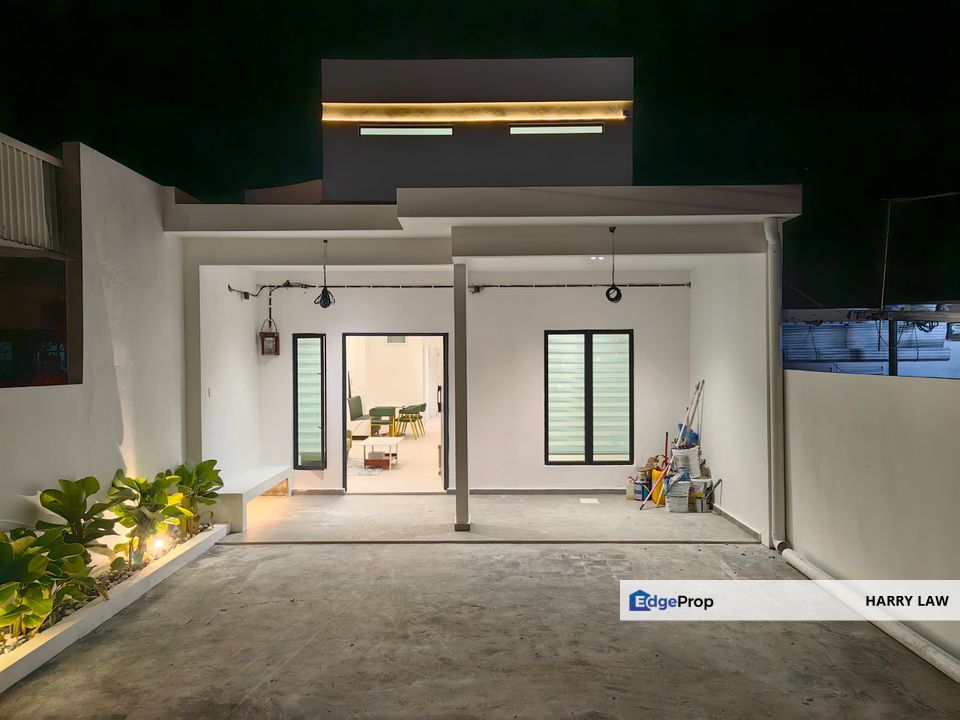 Ujong Pasir 1.5 Storey Terrace Freehold Non Bumi Fully Renovated below bank value , Melaka, Melaka Tengah