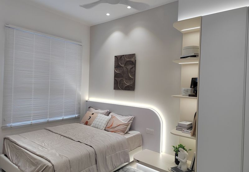 TAMAN ENGGANG (GANGSA HEIGHTS)