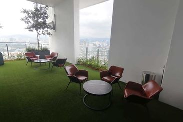 The Luxe by Infinitum