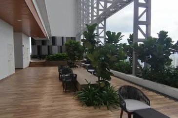 The Luxe by Infinitum