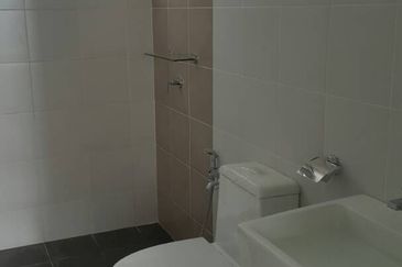 Aurora Residence @ Lake Side City