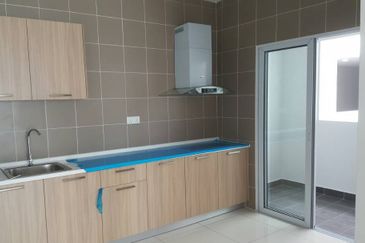 Aurora Residence @ Lake Side City