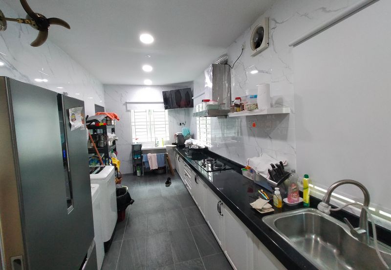 2 Storey Bungalow House at Taman Desa Old Klang Road For Sale