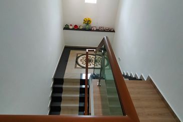 2 Storey Bungalow House at Taman Desa Old Klang Road For Sale