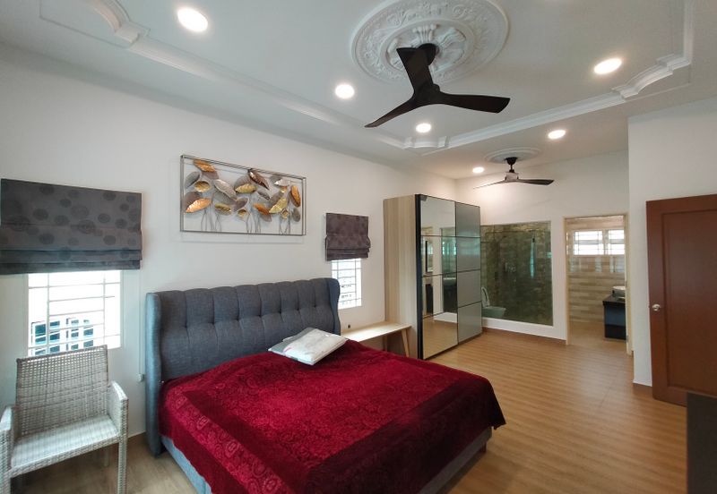 2 Storey Bungalow House at Taman Desa Old Klang Road For Sale