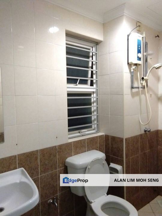 Desa Impiana Condo, Corner Unit,Well Maintained , Selangor, Puchong