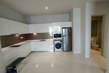 Pavilion Embassy Residence