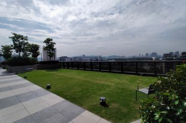 Pavilion Embassy Residence