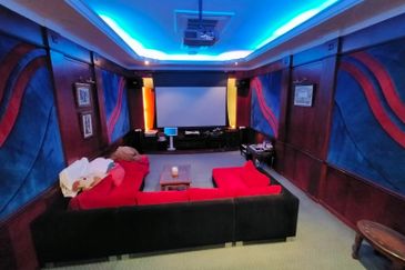 KGSAAS Golf Club, Seksyen 13