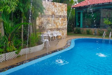 KGSAAS Golf Club, Seksyen 13