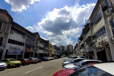 Taman Kepong Industrial Area