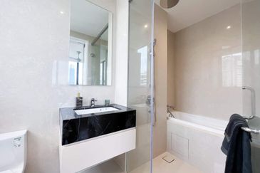 Pavilion Ceylon Hill