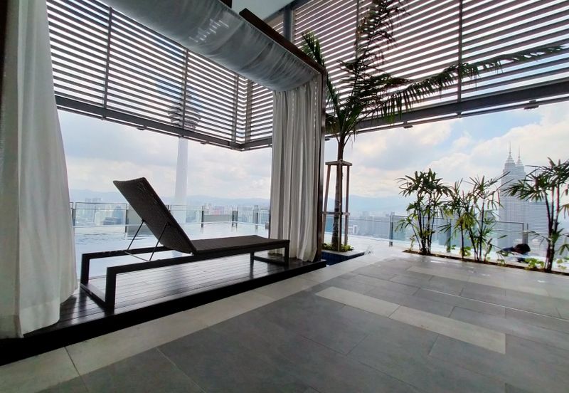 Pavilion Ceylon Hill