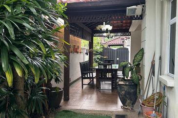 Jalan Kemuning Permai 33/43C