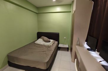 Main Place Residence