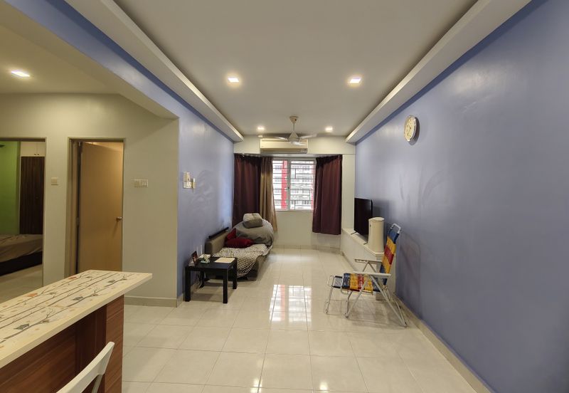 Main Place Residence