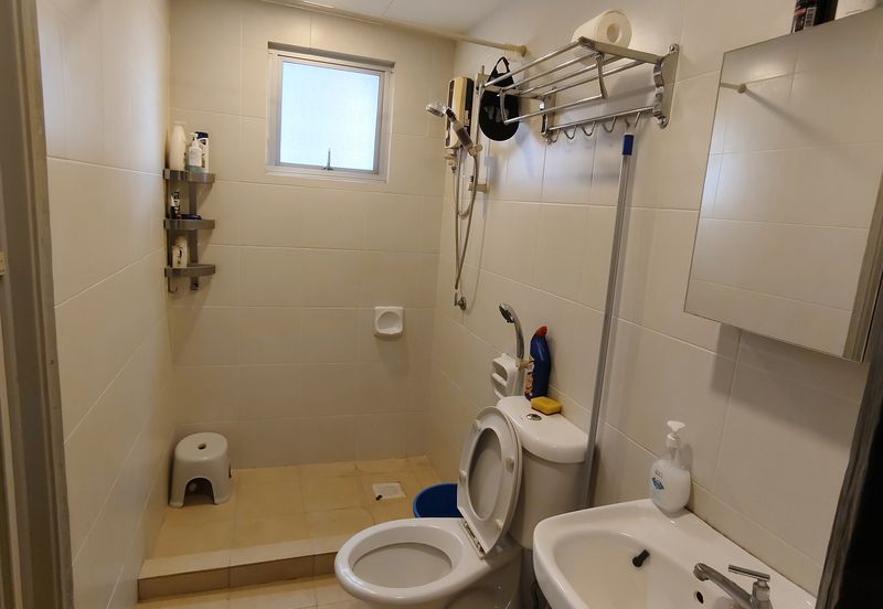 Main Place Residence