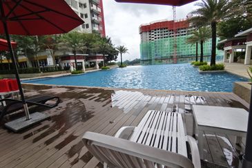 Main Place Residence