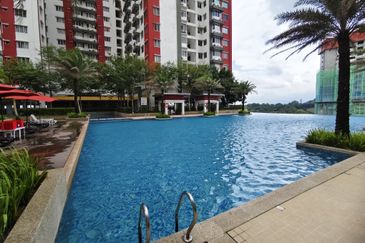 Main Place Residence