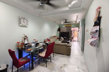 Taman Kinrara Seksyen 2