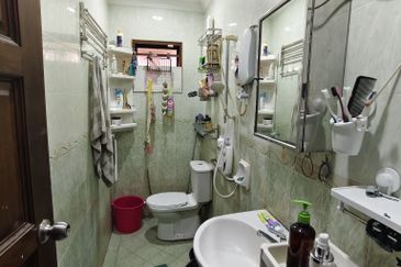 Taman Kinrara Seksyen 2