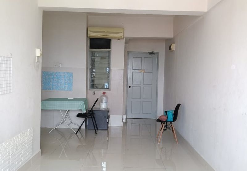 Main Place Residence