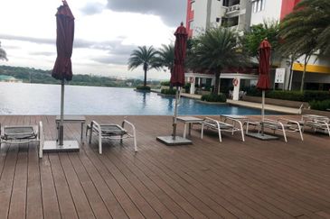 Main Place Residence