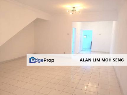 2 Storey Terrace House in Seri Kembangan For Sale , Selangor, Seri Kembangan