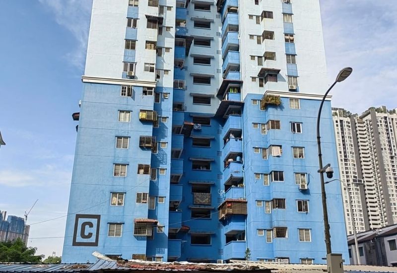 Sri Rakyat Apartment