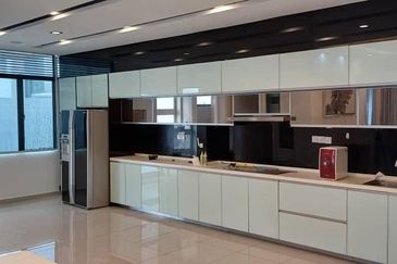 Jalan Setia Duta U13/21