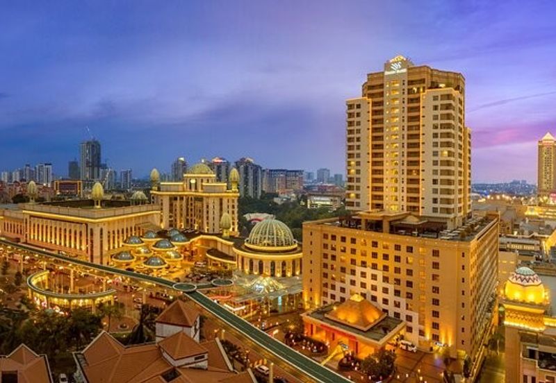 Sunway Hotel Suite Condo/ Apartment Service at Bandar Sunway For Sale