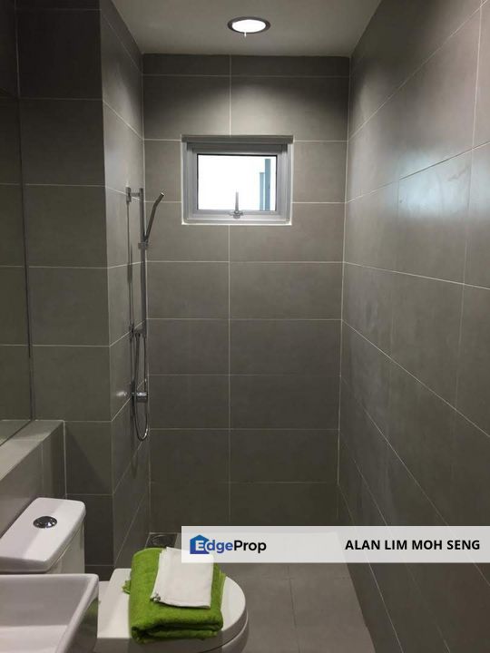 LakeFront Residence Condo at Cyberjaya For Sale, Selangor, Cyberjaya