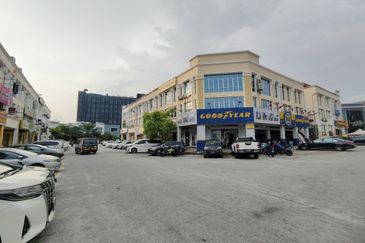 Jalan Kenari, Bandar Puchong Jaya