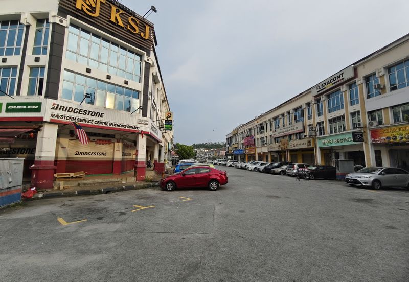 Jalan Kenari, Bandar Puchong Jaya