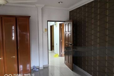 Jalan Taman Ibu Kota