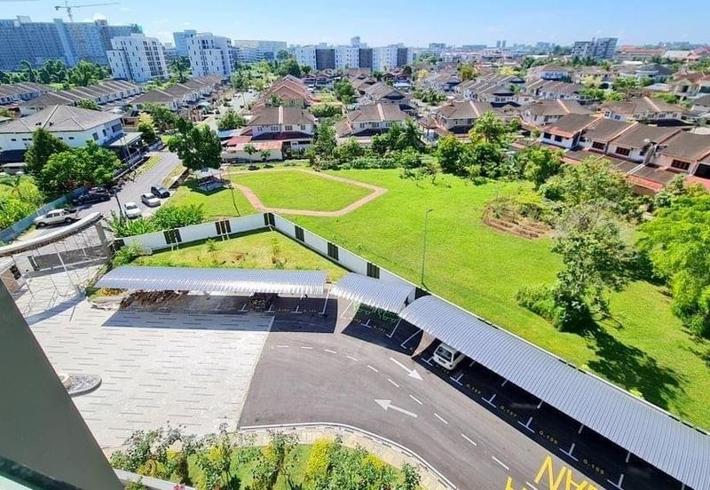 𝐝’𝐑𝐲𝐱 𝐑𝐞𝐬𝐢𝐝𝐞𝐧𝐜𝐞𝐬 𝐧𝐞𝐚𝐫 𝐀𝐄𝐎𝐍 𝐌𝐚𝐥𝐥