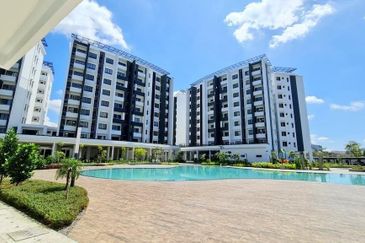 𝐝’𝐑𝐲𝐱 𝐑𝐞𝐬𝐢𝐝𝐞𝐧𝐜𝐞𝐬 𝐧𝐞𝐚𝐫 𝐀𝐄𝐎𝐍 𝐌𝐚𝐥𝐥