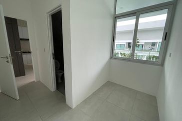 Metrocity Square SOHO Apartment